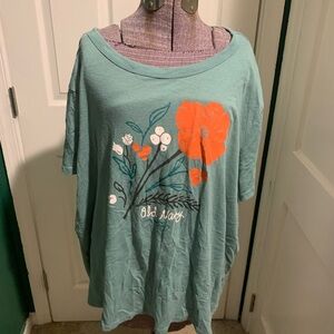 Old Navy Women's Green Floral Tee